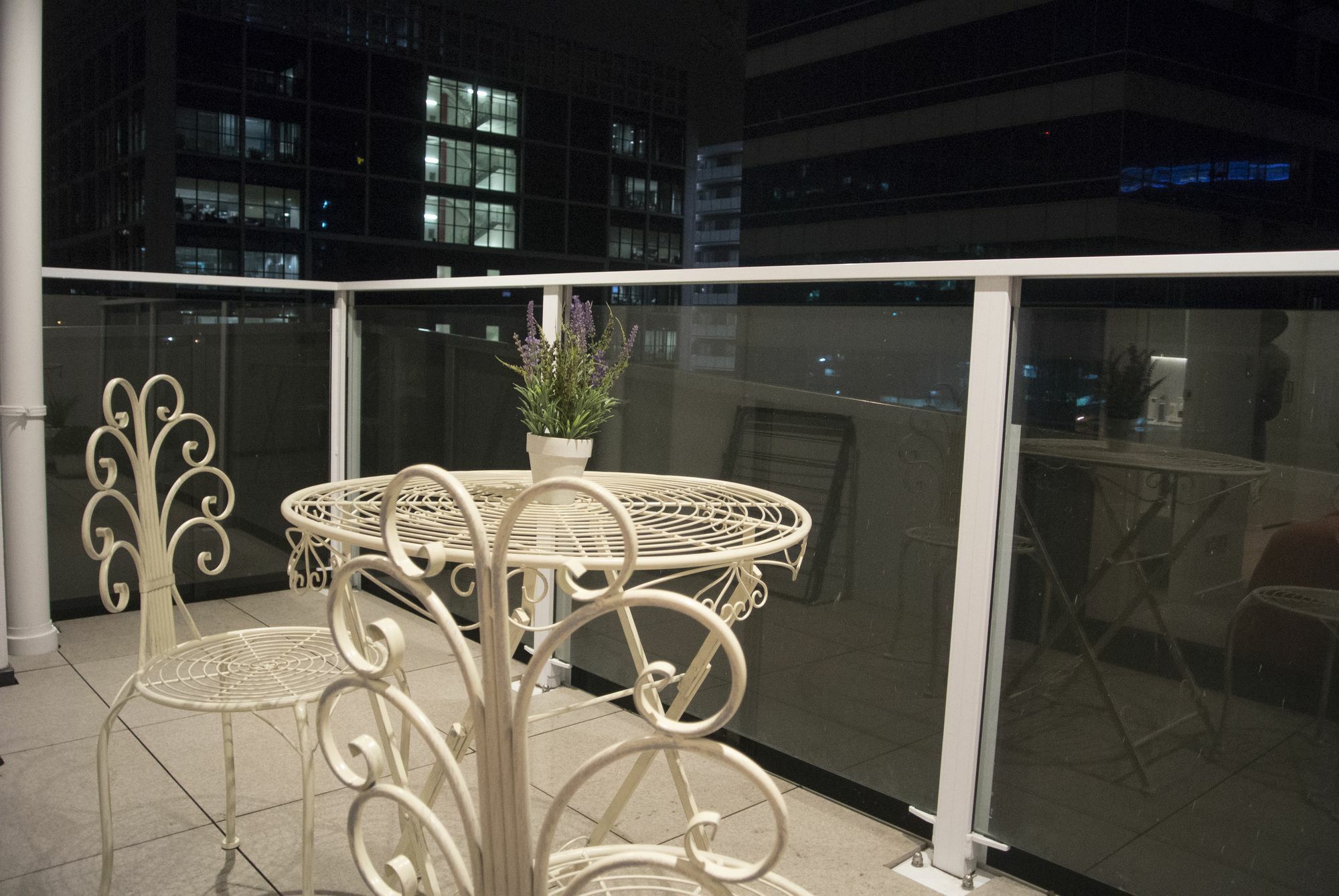 Brand New Apartment With Pool & Gym أوكلاند المظهر الخارجي الصورة